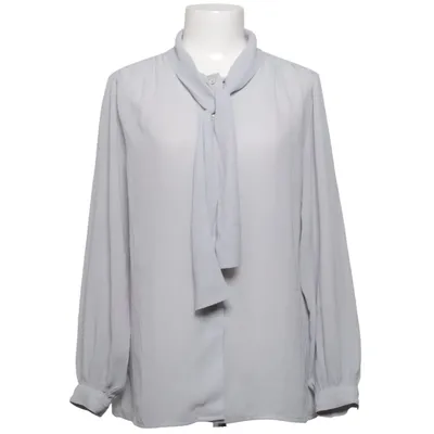 Sløjfebluse (Grå) fra Caroline Rohmer Polyester