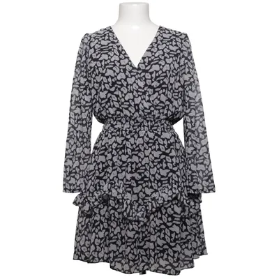 Robe (Noir, Blanc) de STL