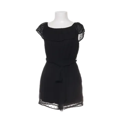 Byxdress (Svart) från About You Återvunnen polyester