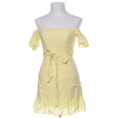 Klänning (Gul) från Zara Lyocell, Polyester, Viskos