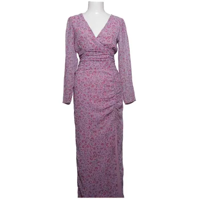 Långklänning (Spin My World Ruched Gown) från NLY Eve Polyester
