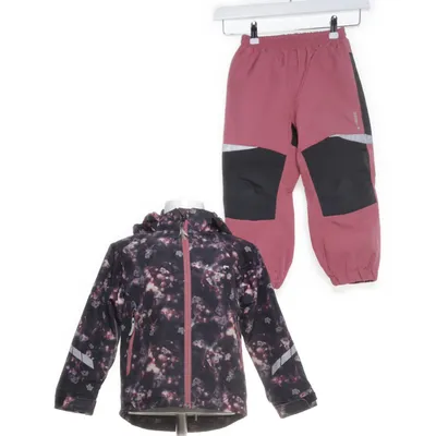Outer wear (Black, Multicolored) from Everest Polyester, Nylon