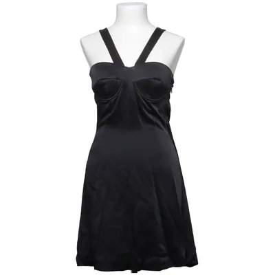 Robe dos-nu (Noir) de Issa