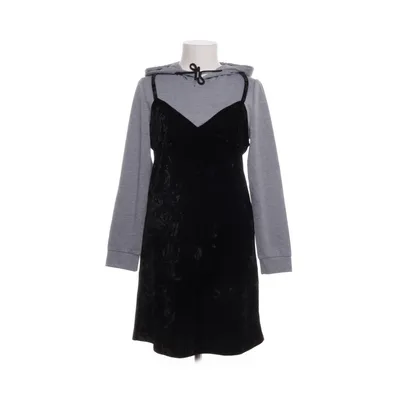 Capuchon jurk (Grijs, Zwart) van Noisy May Elastaan, Polyester