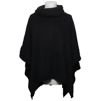 Poncho (Black) from Movesgood