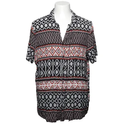 Short sleeve shirt (Black, White, Red) from New Look Men Viscose