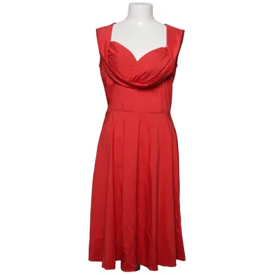 Robe (Rouge) de Yisjnet