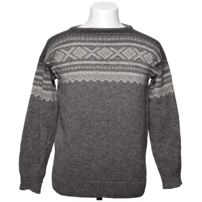 Pull-over (Gris, Blanc) de Marius Laine