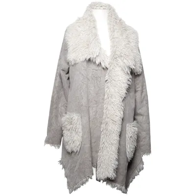 Veste en peau de mouton retournée (Gris, Beige) de Your&Self