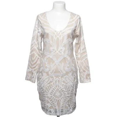 Robe de cocktail (Beige, Blanc) de Sheilay