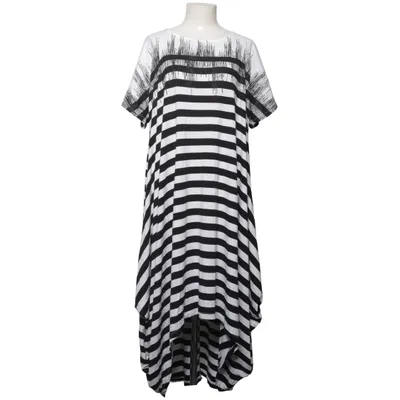Kjole (Sort, Hvid) fra Mat. Elastan, Viscose