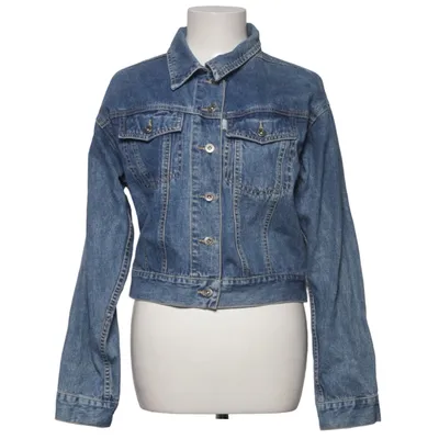 Denim jacket (Blue) from Cvrd Cotton