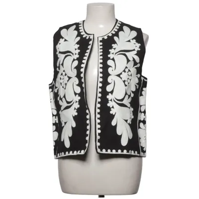 Vest (Black, White) from Newplay