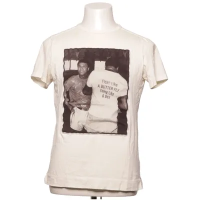 T-shirt (Sting Like A Bee) från Limitato