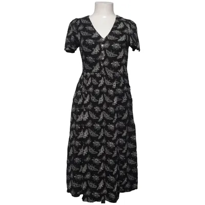 Dress (Black, White) from Disturbia Viscose