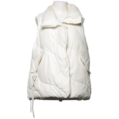 Outer vest (Beige) from Flammode Polyester