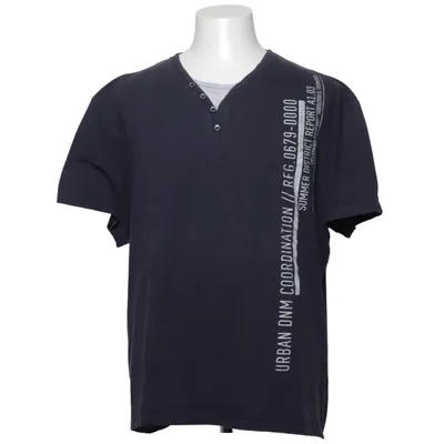 T-shirt (Blå) från URBNDIST