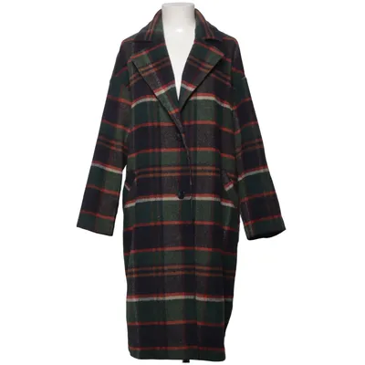 Kappa (Grön, Röd, Svart) från Stradivarius Polyester, Ull
