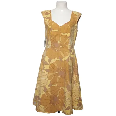 Robe (Jaune, Marron) de Orkan Lia