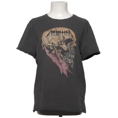 T-shirt (Gray) from Amplified