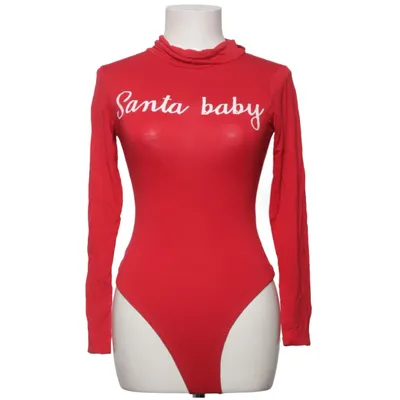 Body (Röd) från PrettyLittleThing