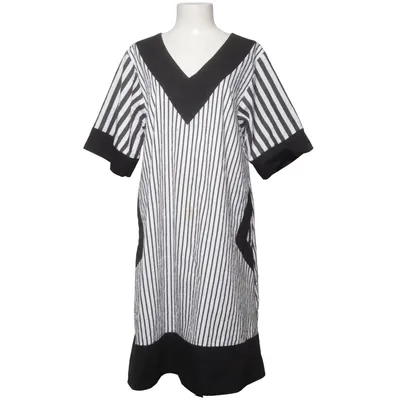 Klänning (Svart, Vit) från Gunilla Pontén Bomull, Elastan, Polyester