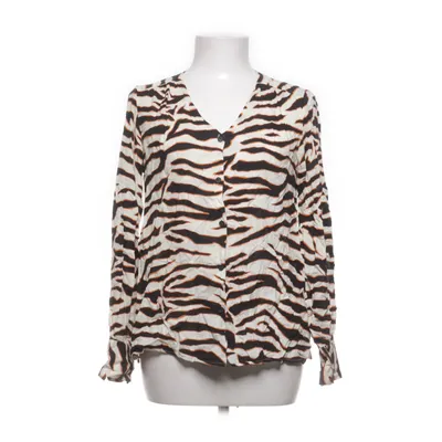 Blus (Svart, Vit, Orange) från Leveté Room Viskos