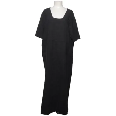 Robe longue (Gris) de Vetono Lin