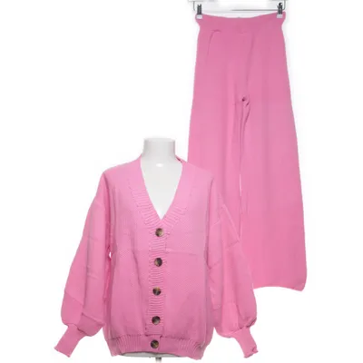 Set (Pink) from Fame Acrylic