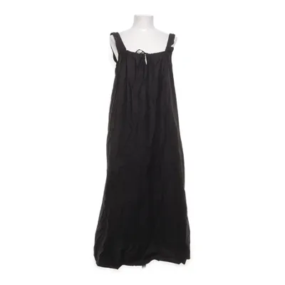 Klänning (Svart) från Deiji Studios