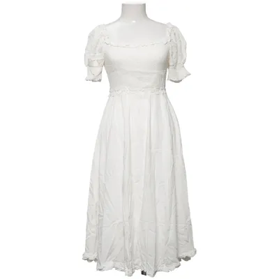 Dress (White) from Simplee Viscose