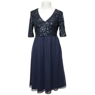 Avondjurk (Blauw) van Anna & Anna Elastaan, Polyester