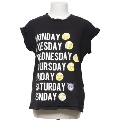 T-shirt (Black) from Bravado