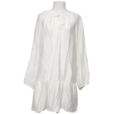 Klänning (Vit) från H&M Viskos, Polyester
