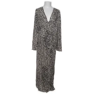 Jurk (Zwart, Wit, Meerkleurig) van H&M Viscose