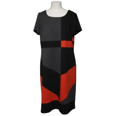Jurk (Zwart, Grijs, Rood) van Safran