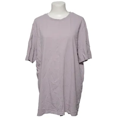 T-shirt (Relaxed Tee) från Studio Total Bomull
