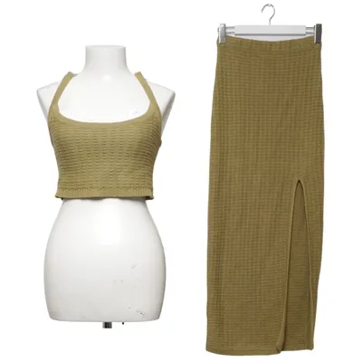 Set (Green) from Pretty Lavish Acrylic, Cotton