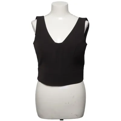 Crop top (Black) from Lynne
