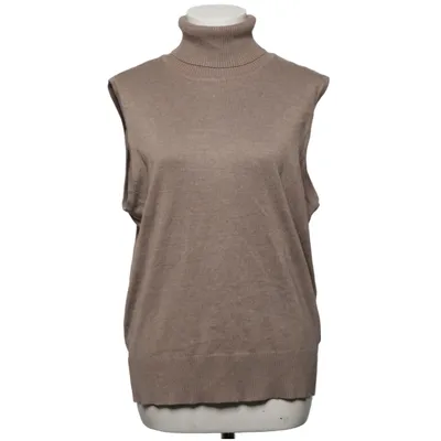 Top (Beige) from Saint Tropez Polyamide, Viscose