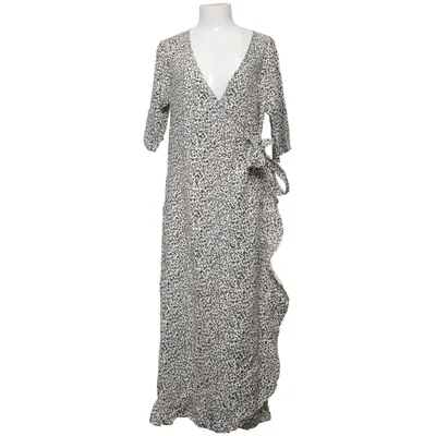Wrap dress (White, Black) from Brave@ Viscose