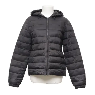 Letvægtsjakke (Sort) fra Jacqueline de Yong Nylon, Polyester