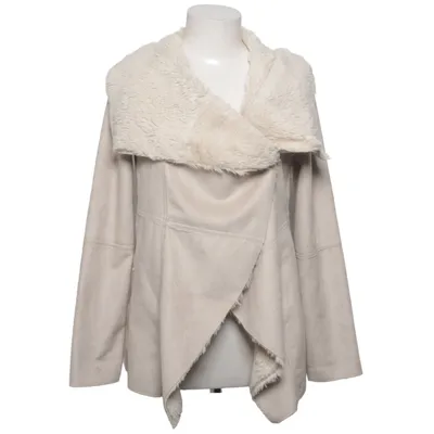 Veste en peau de mouton retournée (Beige) de Bershka Collection Polyester