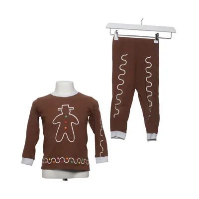 Christmas clothing (Brown, White, Multicolored) from Wear Cotton