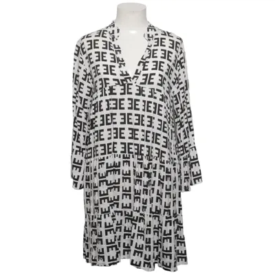 Robe (Noir, Blanc) de Sarah Viscose