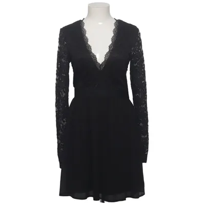 Dress (Scalloped Lace Prom Dress) from Nelly Elastane, Polyamide, Polyester
