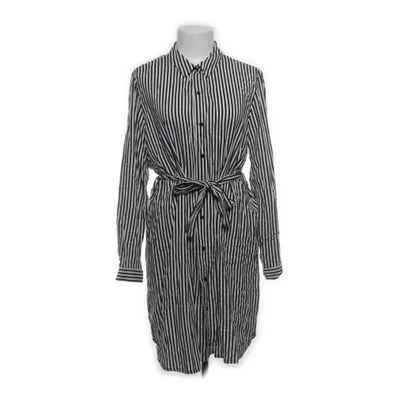 Skjortekjole (Sort, Hvid) fra MyWear Woman Viscose
