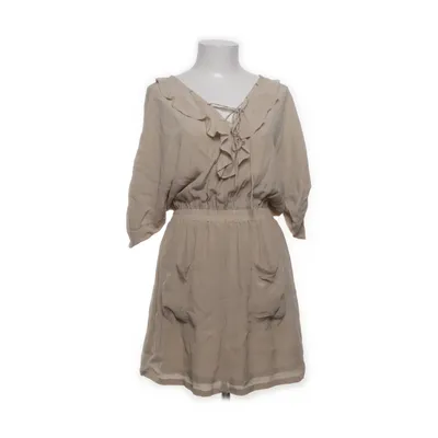Klänning (Beige) från By Malina Collection Silke