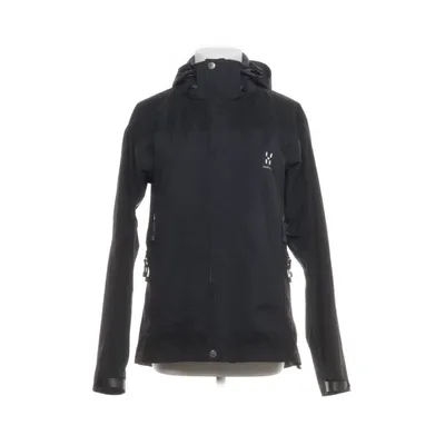 Skaljacka (Svart) från Haglöfs Återvunnen polyester