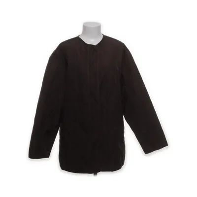 Windjack (Bruin) van Carin Wester